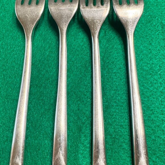 MIKASA Satin Wave Stainless Flatware Set of 4 Salad Forks - Picture 2 of 4